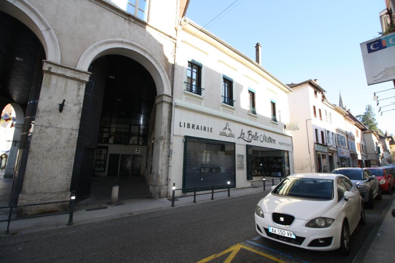 Appart'Hotel Le Pin La Tour-du-Pin Exterior foto